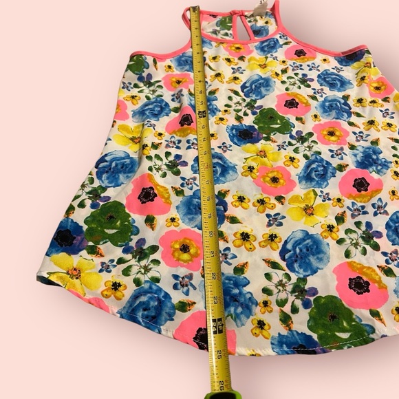 Flowy floral blouse - Picture 4 of 5